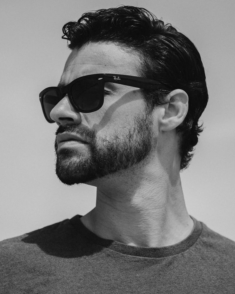 Kristopher Van Varenberg