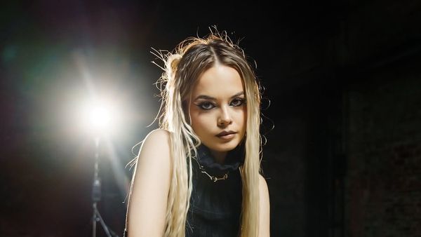 EXCLUSIV! Bianca Tilici, despre relațiile toxice! La ce ar vrea artista să renunțe în 2025: „Am zis că mai întâi trebuie să mă descopăr pe mine”