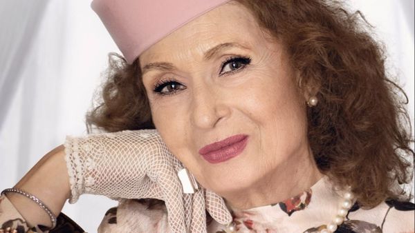 Angela Similea, &icirc;n mijlocul unui scandal online! Artista trage un semnal de alarmă: &rdquo;Vă rog să ignorați această escrocherie!&rdquo;