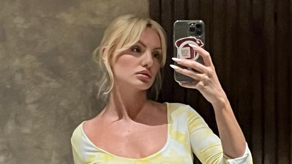 Cine este noul iubit al Alexandrei Stan? Artista, lipită ca marca de scrisoare de noua ei cucerire