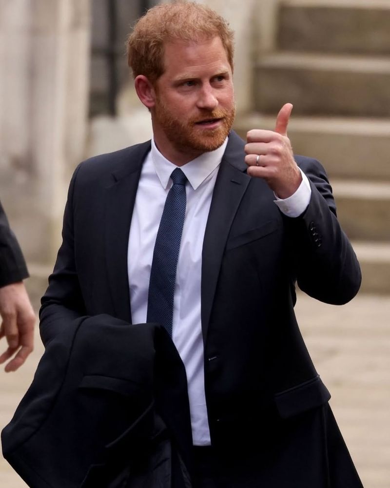 Un fost servitor dezvăluie detalii neașteptate despre Prințul Harry 