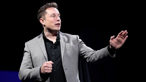Cine este femeia care l-ar fi făcut tată pentru a 13-a oară pe Elon Musk? Miliardarul, din nou &icirc;ntr-un scandal mediatic