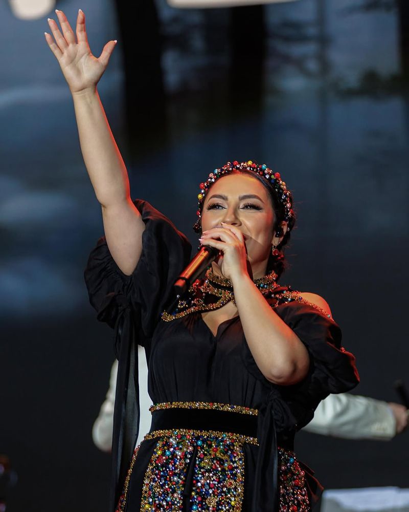 Andra se află în turneu în Canada