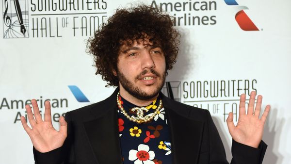 Iubire sau obsesie? Benny Blanco se teme că Selena Gomez îl va lăsa și îi face o declarație uluitoare
