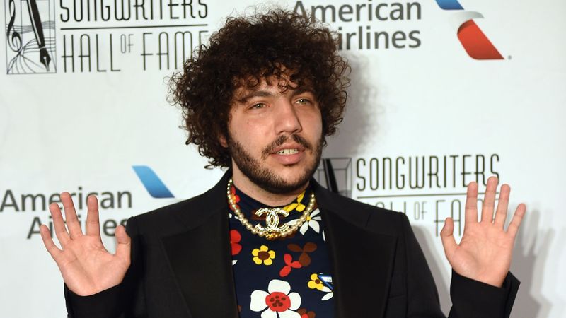 Iubire sau obsesie? Benny Blanco se teme că Selena Gomez &icirc;l va lăsa și &icirc;i face o declarație uluitoare
