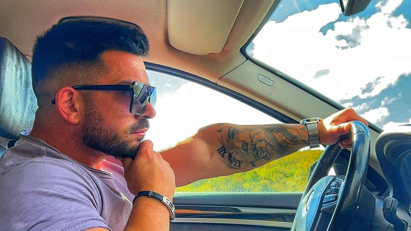 VIDEO Apariţie neaşteptată la &icirc;nmorm&acirc;ntarea lui Andrei Perneș: "Nu e importantă distanța. Deși sunt 1200 km"