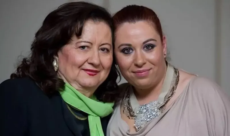 Oana și Mioara Roman