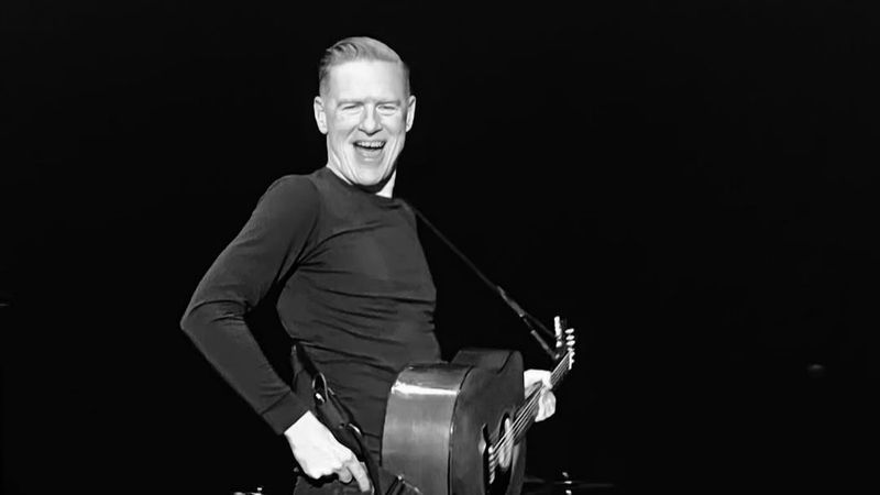 Bryan Adams c&acirc;ntă la București pe 30 Aprilie 2025 la Sala Palatului