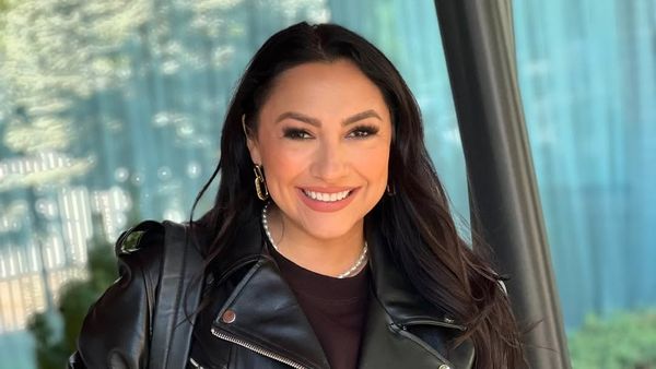 Andra, dezvăluiri din viața de familie! Care este cel mai de preț sfat primit de la părinți și ce relație are cu surorile ei: „Familia este esențială pentru mine și îmi oferă un sprijin necondiționat”