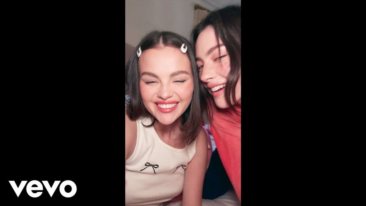  Selena Gomez, benny blanco, Gracie Abrams - Call Me When You Break Up