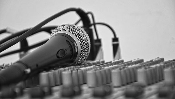 Doliu &icirc;n lumea muzicii! Cine este artista celebră care s-a stins &icirc;n urma unui AVC suferit &icirc;n urmă cu mai mulți ani 