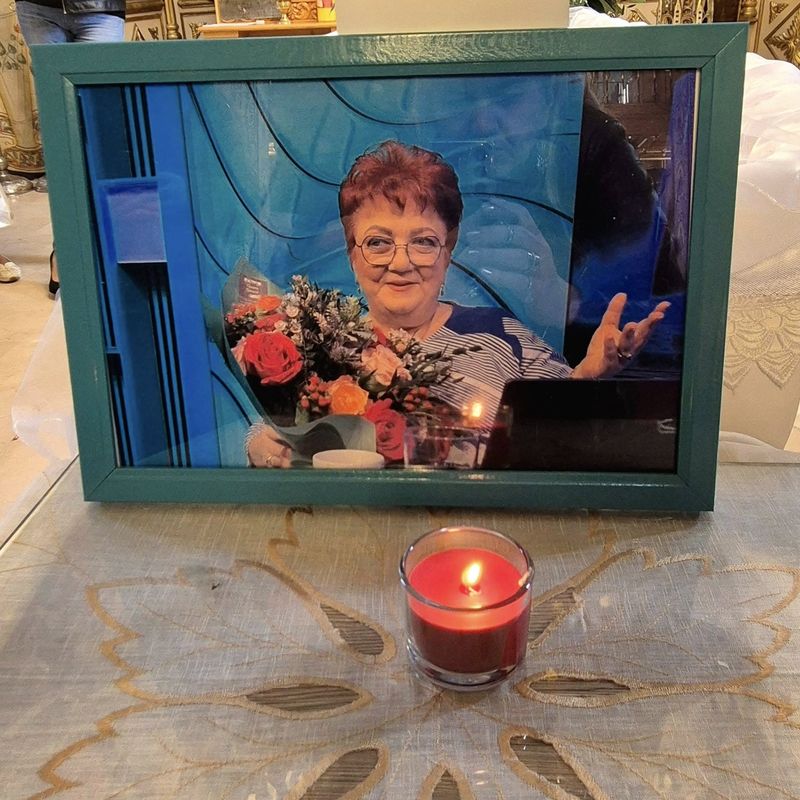 Minerva și-a pregătit singură înmormântarea