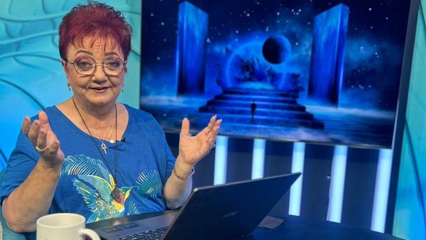 C&acirc;nd va fi condusă pe ultimul drum, de fapt, celebra astroloagă, Minerva