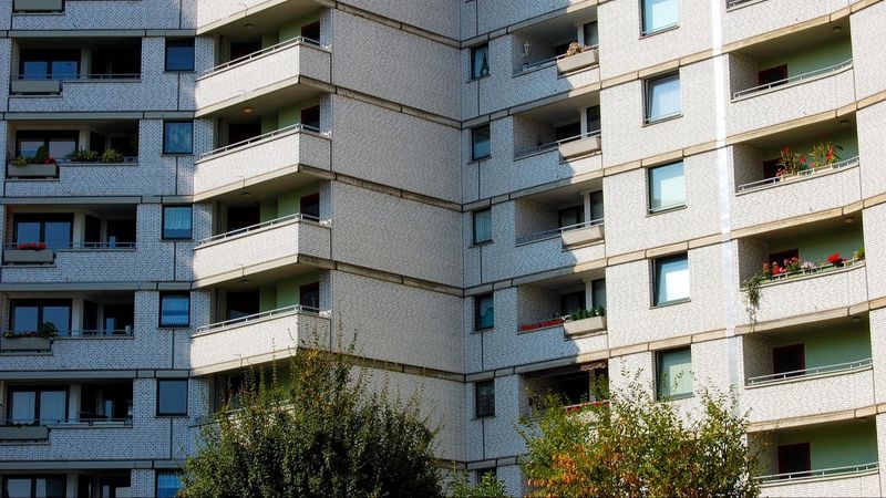 Taxă de p&acirc;nă la 700 de lei pentru proprietarii de apartamente! &Icirc;n ce condiții se achită?