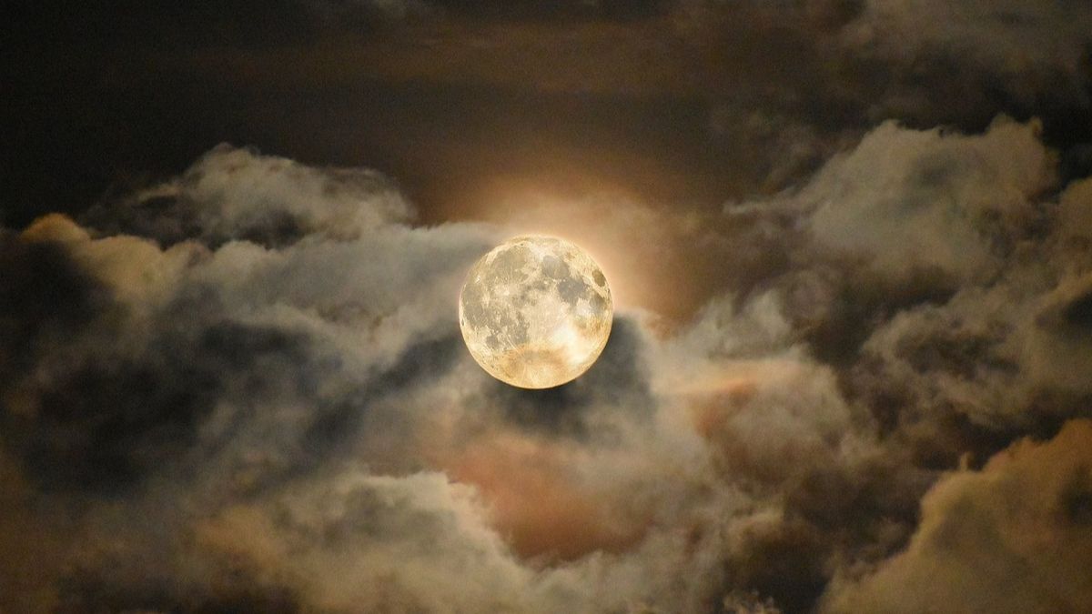 Când va fi Lună Plină în martie 2025? 