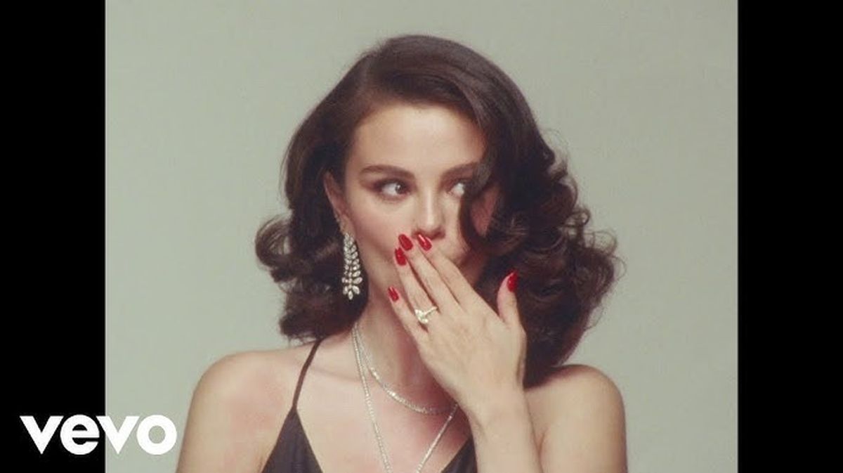 Selena Gomez, benny blanco - Sunset Blvd