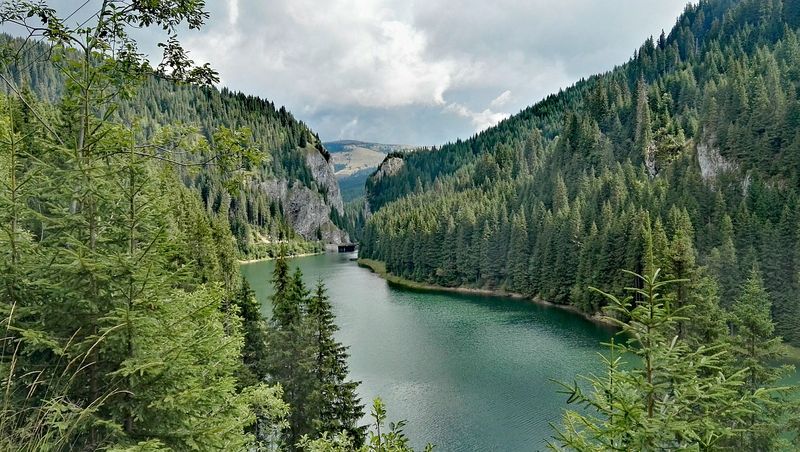 Cât te costă să mergi la munte de Paște 2025 