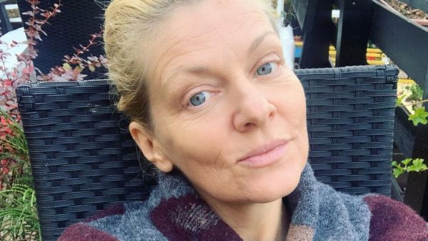 Cum a fost surprinsă Dana Nălbaru într-un mall din Capitală. Soția lui Dragoș Bucur a reușit să treacă total neobservată