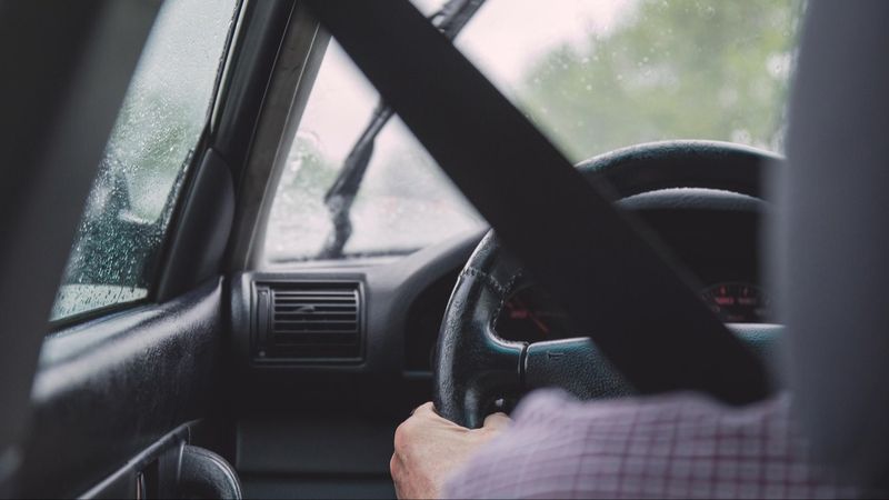 Noi reguli pentru șoferi: Valabilitatea permisului de conducere ar putea fi redusă pentru v&acirc;rstnici