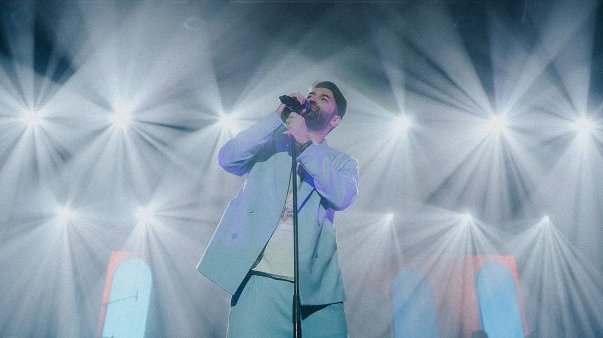 Câți bani cere Smiley pentru un concert? 