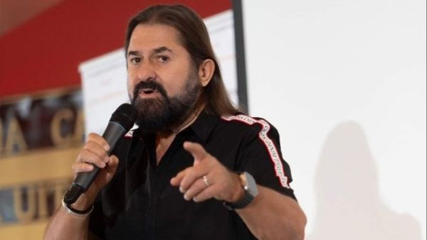 Gheorghe Gheorghiu, de nerecunoscut! La 71 de ani, artistul a reușit să slăbească 25 de kilograme: „M-am uitat mai atent la el și noroc cu barba lui, că așa l-am recunoscut”