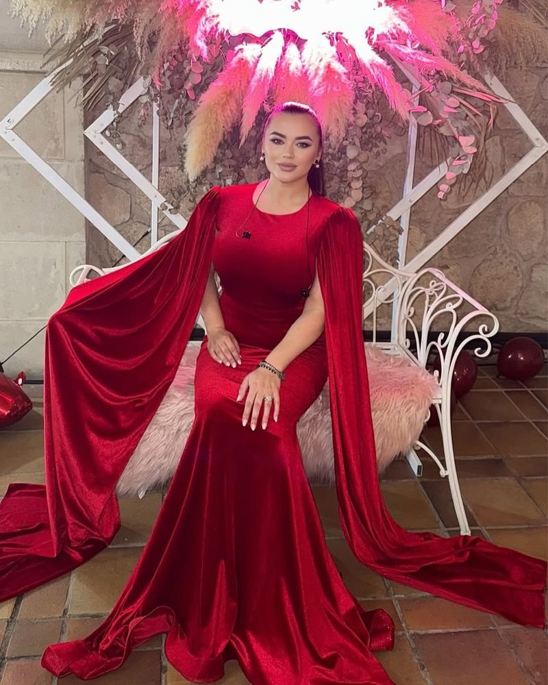 Cum a reacționat Carmen de la Sălciua atunci când internauții au spus că îl copiază pe fostul soț?