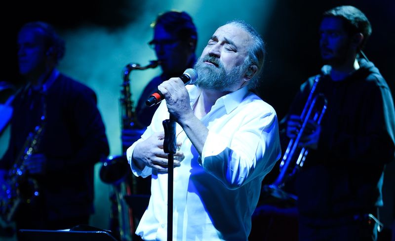 Volkan Konak a murit în timpul unui concert în Cipru