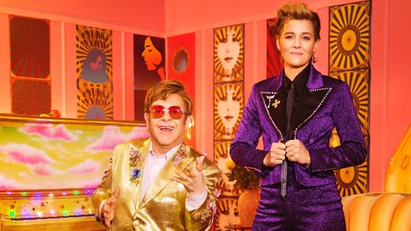 Elton John, primele declaraţii după lansarea albumulului Who Believes in Angels?: "Marchează un nou început pentru mine"