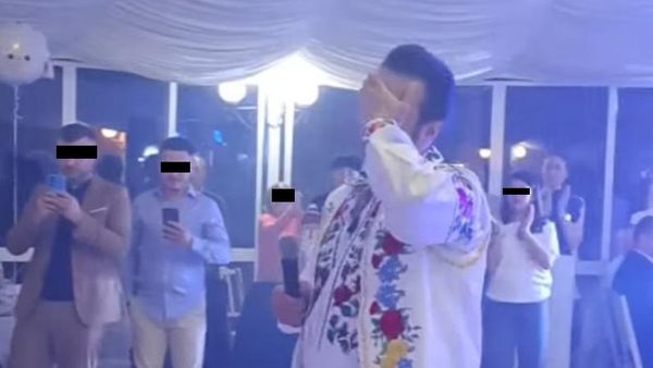 "Doamne, ce durere mare, ajută-mă!" Cadoul primit de la o româncă din Portugalia care l-a facut pe Igor Cuciuc să îngenuncheze și să izbucnească în lacrimi