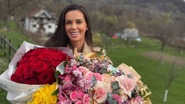 Cum și-a sărbătorit Georgiana Lobonț ziua de naștere: "Fericită, împlinită și plină de recunoștiință pentru tot ce am, sunt și trăiesc!". Artista a împlinit 31 de ani și a fost întâmpinată cu o surpriză emoționantă