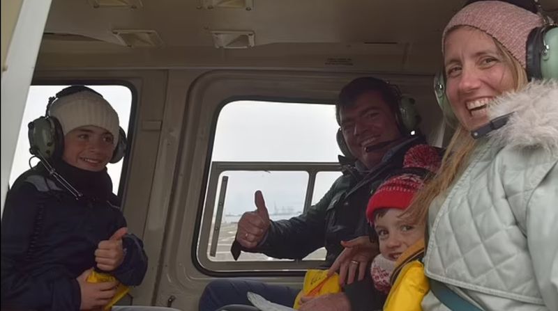 O familie de turiști din Spania și pilotul, morți în Hudson