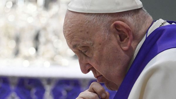 Primele imagini cu Papa Francisc în sicriu! Suveranul Pontif s-a stins din viață la 88 de ani în a doua zi de Paște