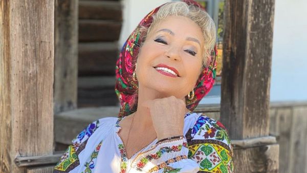 Mioara Velicu, marcată de experiența de la Ierusalim. &Icirc;n v&acirc;rstă de 80 de ani, artista și-a &icirc;mplinit cel mai mare vis: "Nici nu știu exact cum să povestesc ca să redau exact ceea ce am văzut de la balconul din cupola Sf&acirc;ntului Morm&acirc;nt de la Ierusalim&rdquo;