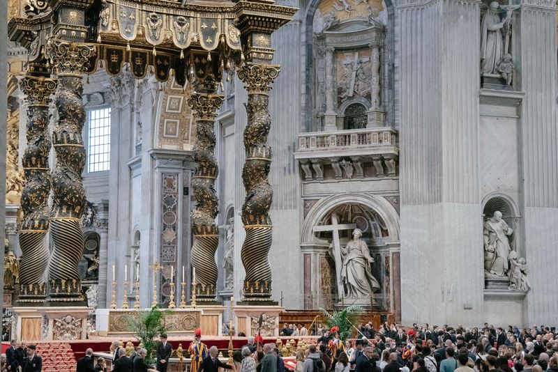 Povestea ultimei călătorii a Papei Francisc