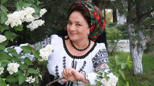 Laura Lavric câștigă procesul cu sora sa. Ce sumă trebuie să îi plătească pentru că a denigrat-o: „Va plăti până la ultimul ban!”