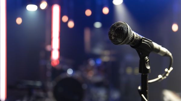 Cine este artistul care și-ar fi putut pierde viața în masacrul de la festivalul din Vancouver?