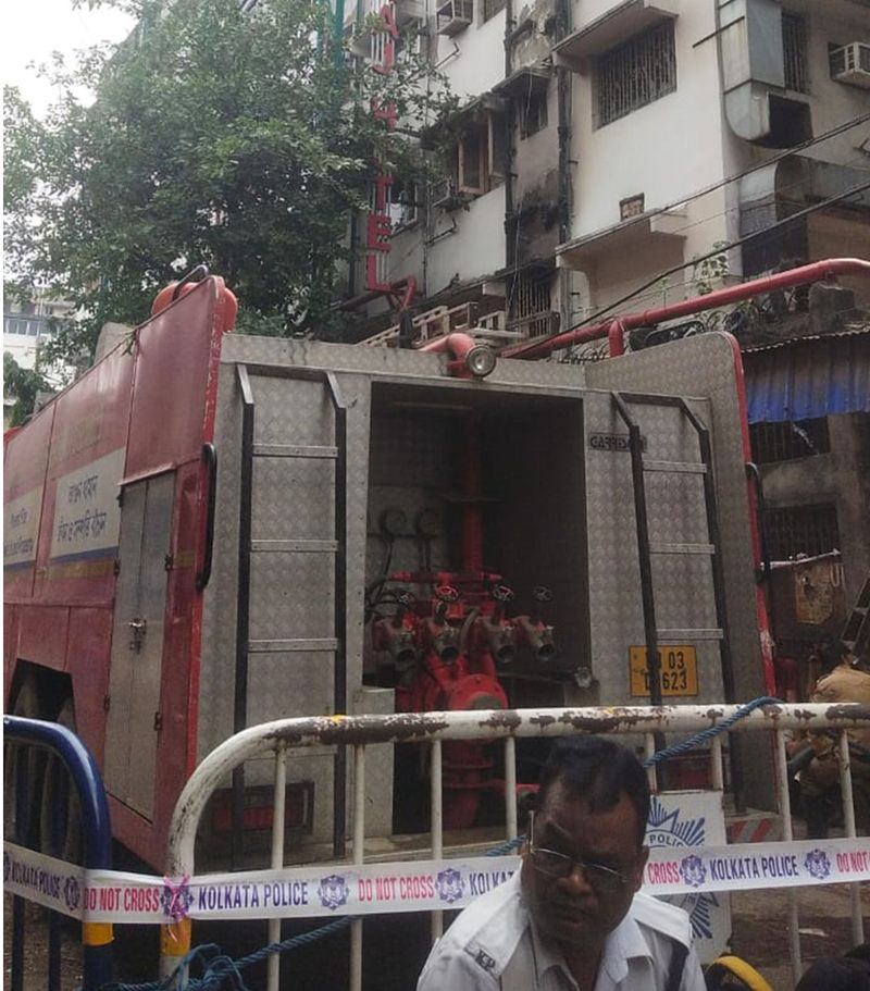 15 morți într-un incendiu izbucnit la un hotel din India