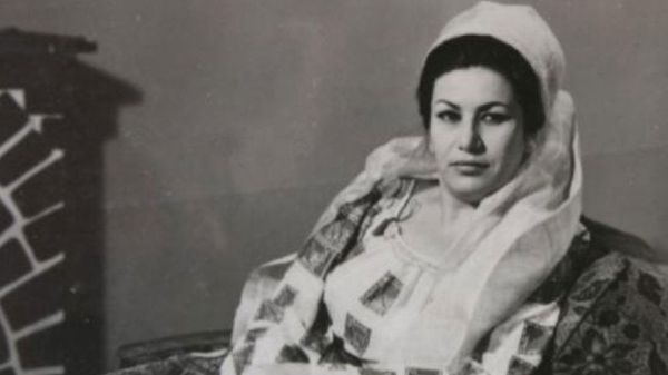 Cine a fost Ileana Sărăroiu, prima soție a lui Mircea C&icirc;mpeanu, și ce i-a adus sf&acirc;rșitul la doar 43 de ani: &bdquo;&Icirc;n jurul morții ei s-au țesut o mulțime de legende&rdquo;