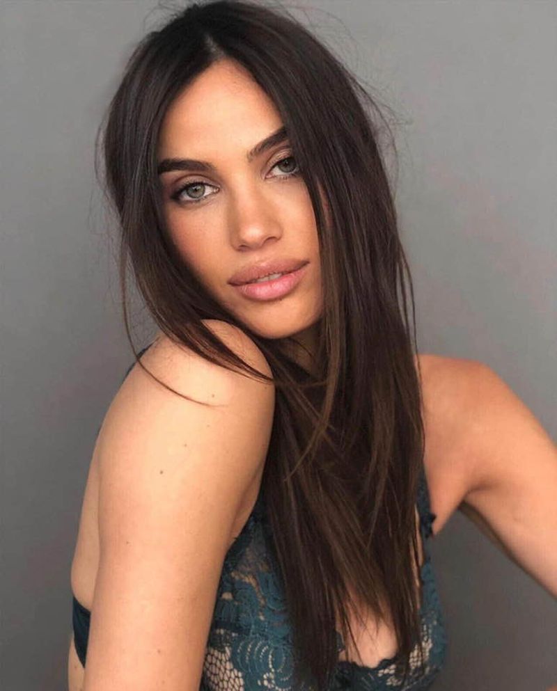 Ce s-a întâmplat, de fapt, între Alina Pușcău și Leonardo DiCaprio