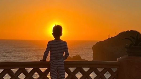 Fiul prințului Harry, Archie, a &icirc;mplinit 6 ani! Ce fotografie a postat Meghan Markle &icirc;n această zi specială: &bdquo;Fiul nostru. Soarele nostru&rdquo;