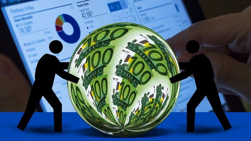 Curs valutar BNR, joi, 8 mai 2025. Moneda euro depășește &icirc;n continuare pragul de 5 lei
