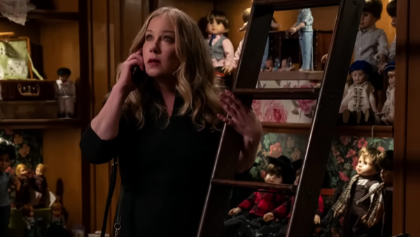 Christina Applegate, confesiuni sfâșietoare despre lupta cu scleroza multiplă: „Nu mai pot să ies din casă”