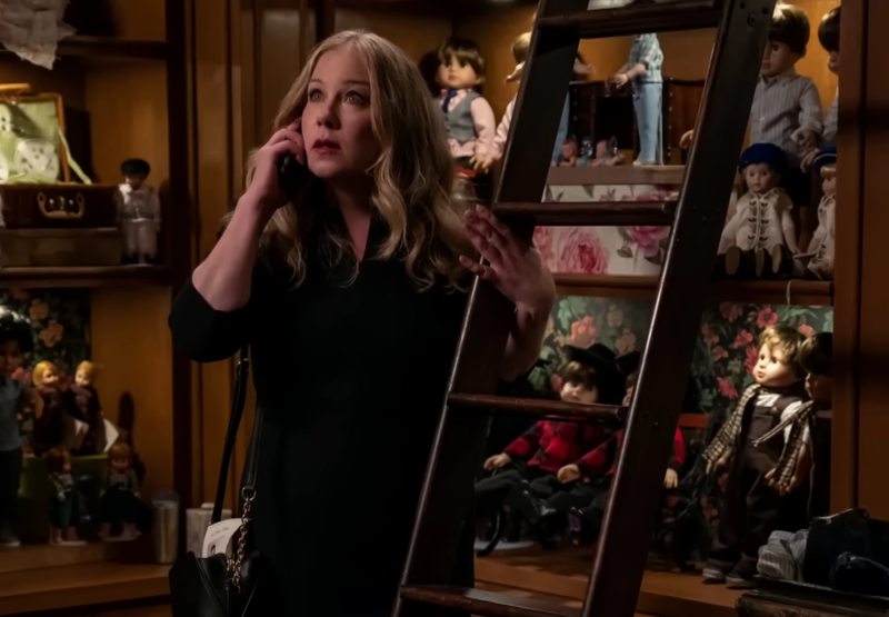 Cum se simte Christina Applegate la 4 ani de când a fost diagnosticată cu scleroză multiplă? 