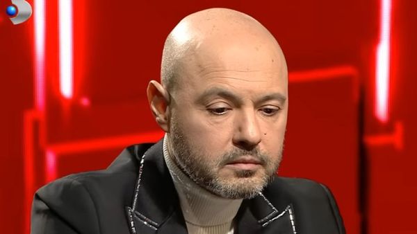 &bdquo;O visez ca și cum ar fi l&acirc;ngă mine!&rdquo; Mihai Mitoșeru, urmărit de imaginea logodnicei care a murit &icirc;n accidentul produs &icirc;n urmă cu 24 de ani
