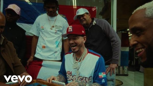 VIDEOCLIP: J Balvin, Omega - KLK