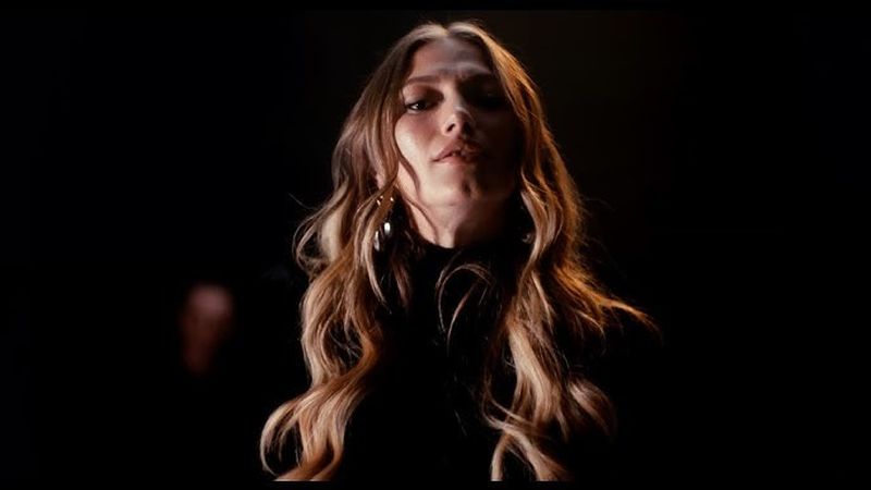 VIDEOCLIP: Clean Bandit x Ti&euml;sto x Leony - Tell Me Where U Go 