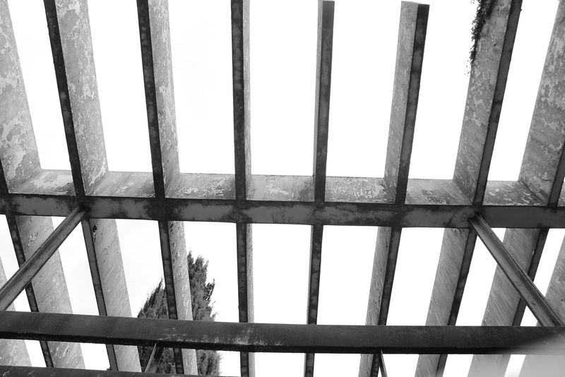 O adolescentă sechestrată timp de şapte ani