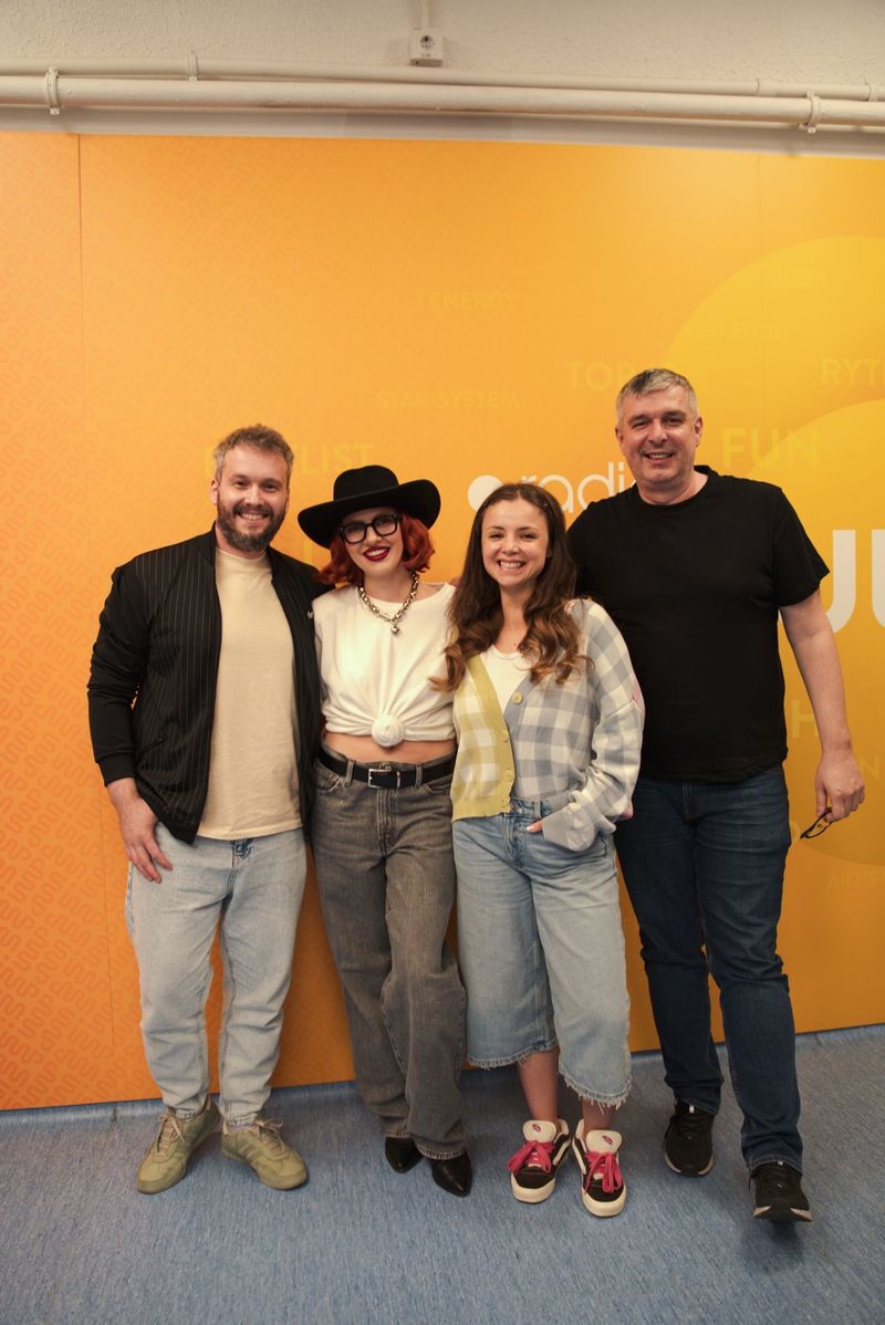 lidia buble radio impuls 