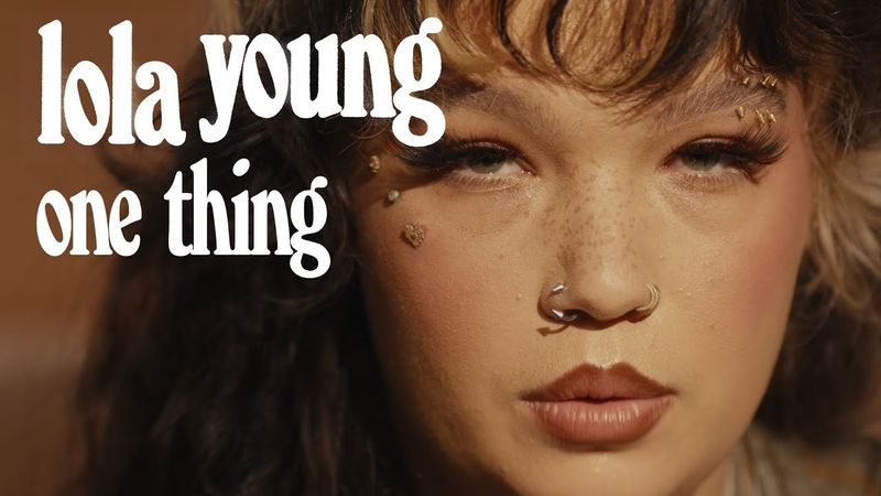 VIDEOCLIP: Lola Young - One Thing