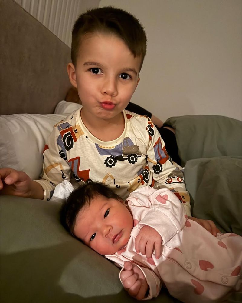 Cu cine seamănă copiii lui Culiță și al Danielei Sterp? 